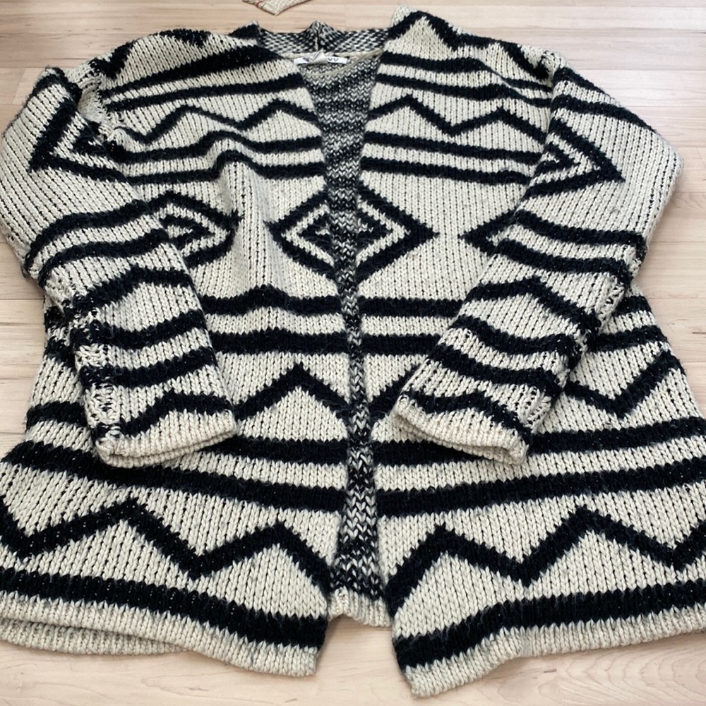 Roxy-Open Front Tribal Sweater-Large-L